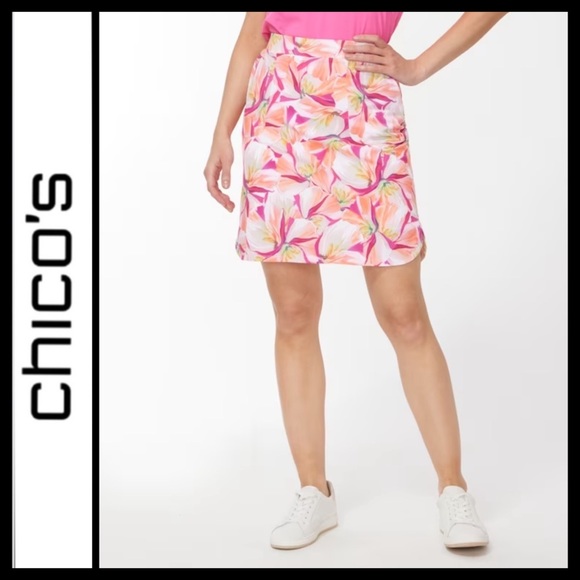 NWT Chico’s Zenergy UPF Floral Skort - Picture 3 of 10